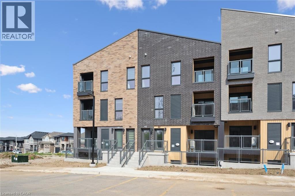 












44 URBANE Boulevard

,
Kitchener,




Ontario
N2E0H8

