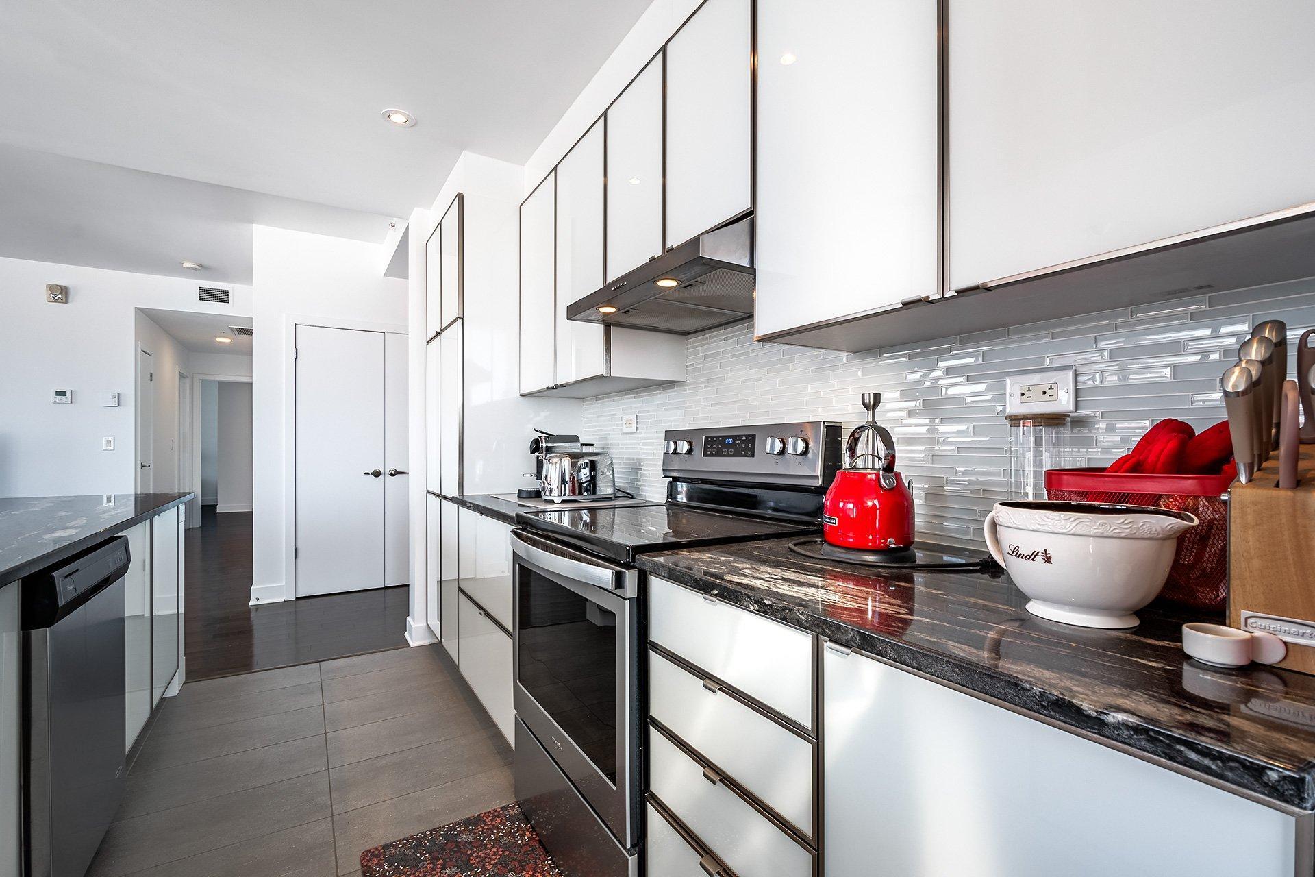 









4293


Rue Jean-Talon O.

, 802,
Montréal (Côte-des-Neiges/Notre-Dame-de-Grâce),




QC
H4P0B2

