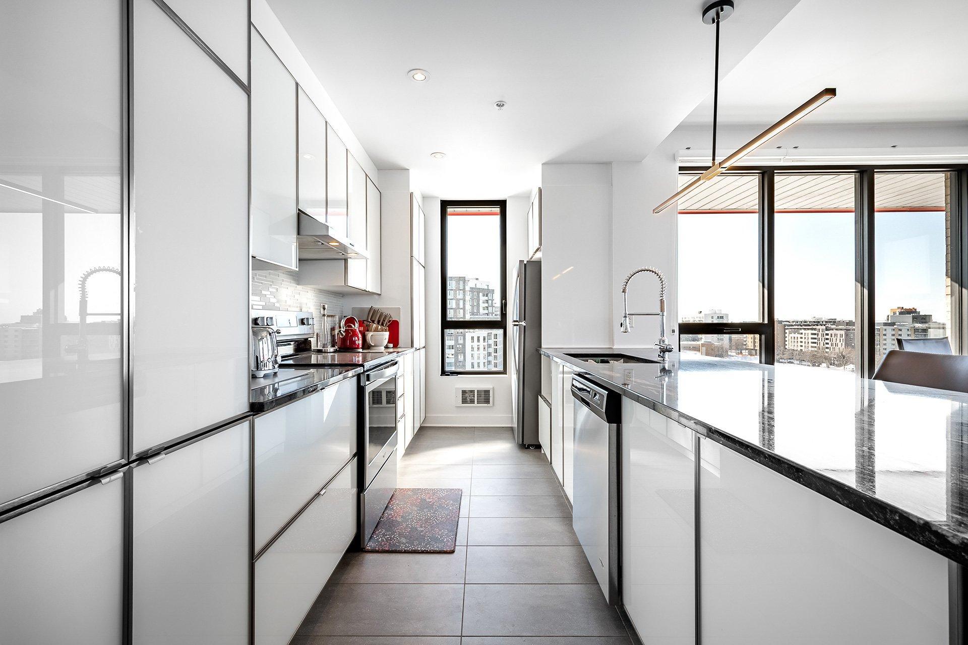 









4293


Rue Jean-Talon O.

, 802,
Montréal (Côte-des-Neiges/Notre-Dame-de-Grâce),




QC
H4P0B2

