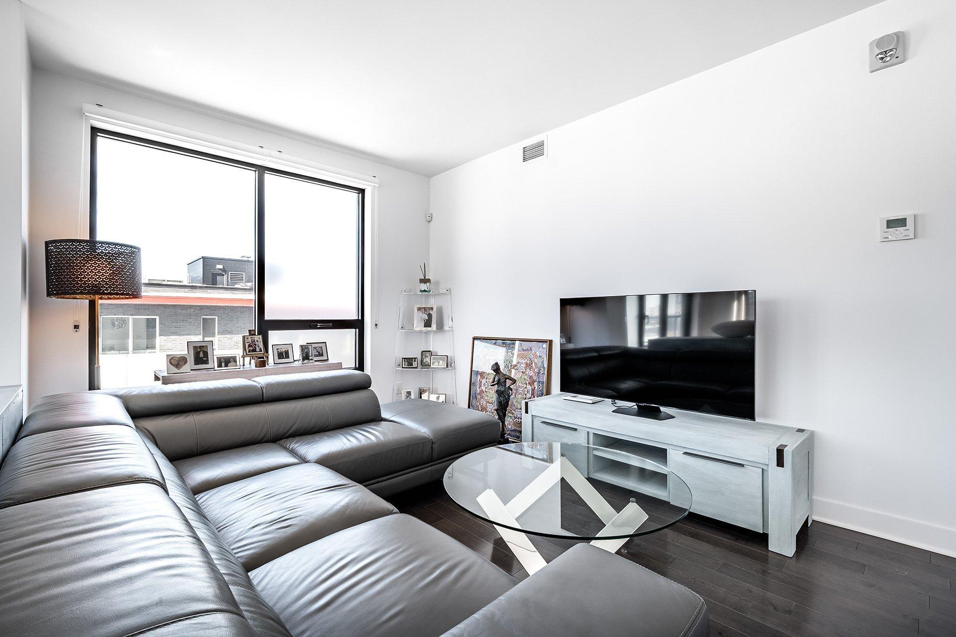 









4293


Rue Jean-Talon O.

, 802,
Montréal (Côte-des-Neiges/Notre-Dame-de-Grâce),




QC
H4P0B2

