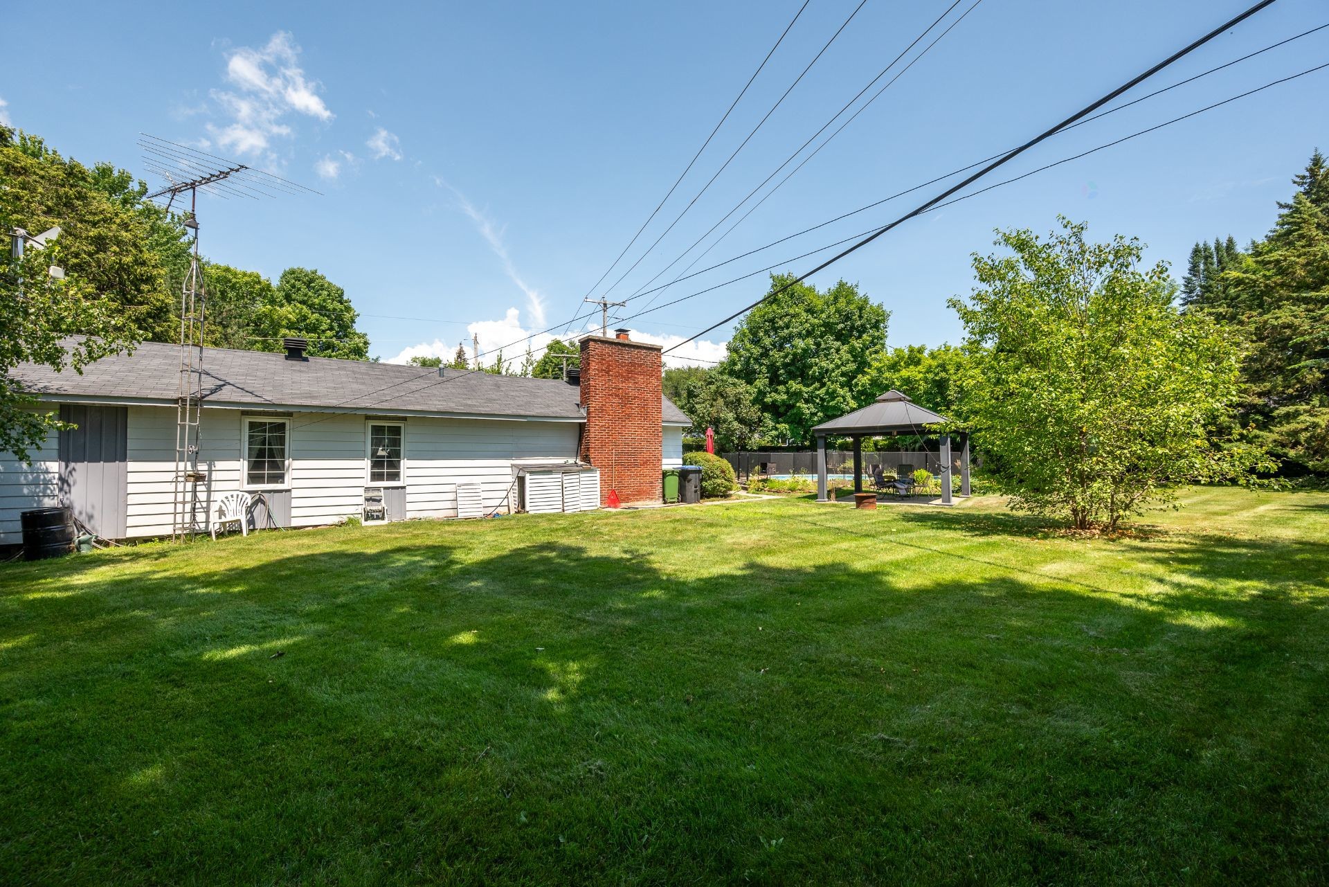 









223


47e Rue O.

,
Venise-en-Québec,




QC
J0J2K0

