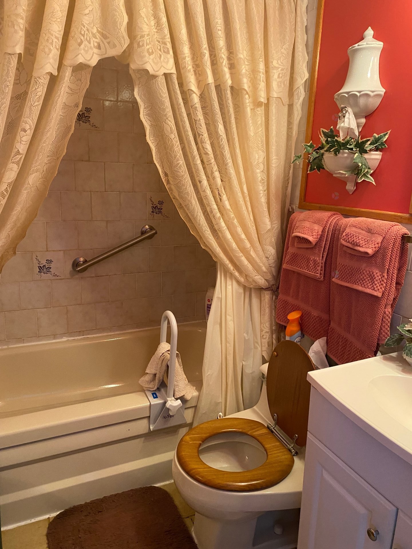 









223


47e Rue O.

,
Venise-en-Québec,




QC
J0J2K0

