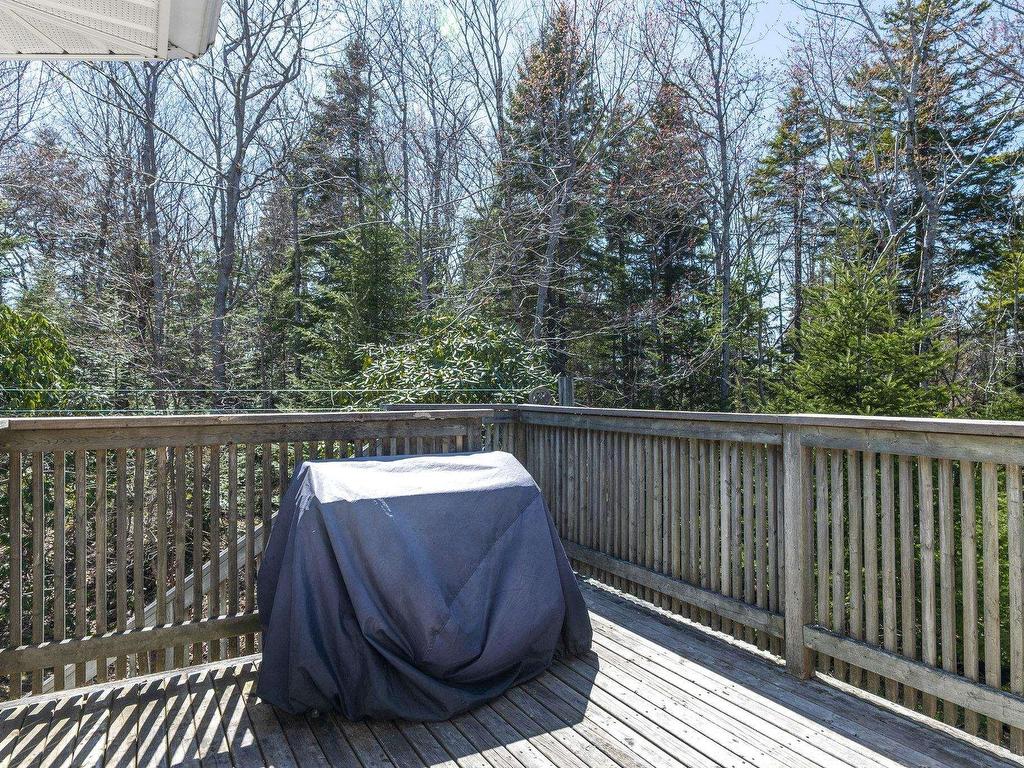 












5 Lisa Court

,
Hammonds Plains,




NS
B4B 1K4

