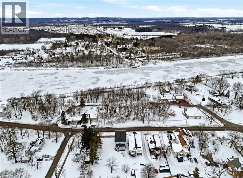 












36 RIVER Street

,
Thorold,




Ontario
L0S1K0

