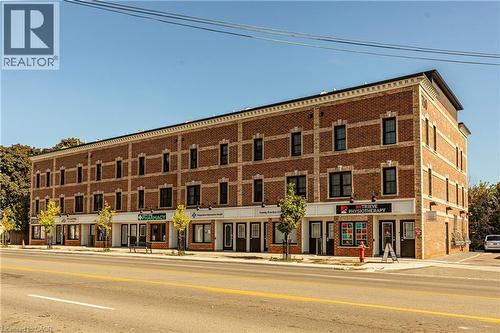 Featured Listing Photo 