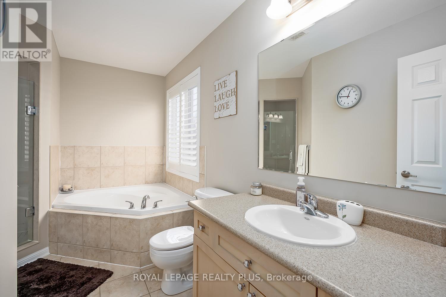 












329 TONELLI LANE

,
Milton,




Ontario
L9T0N8

