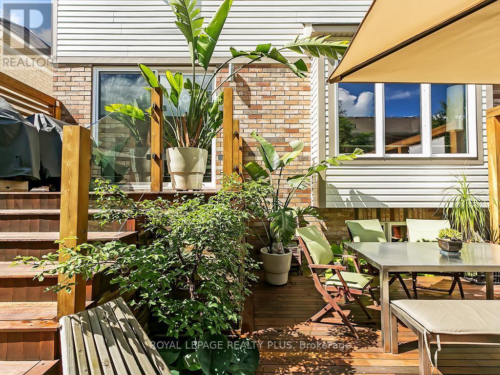 












329 TONELLI LANE

,
Milton,




Ontario
L9T0N8

