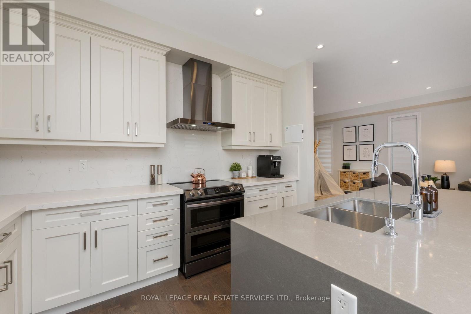 












160 DREXLER AVENUE

,
Guelph/Eramosa,




Ontario
N0B2K0

