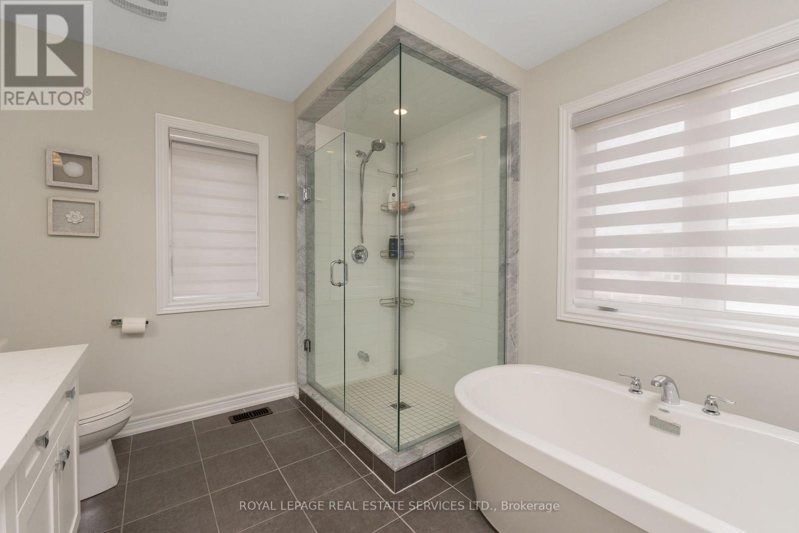 












160 DREXLER AVENUE

,
Guelph/Eramosa,




Ontario
N0B2K0

