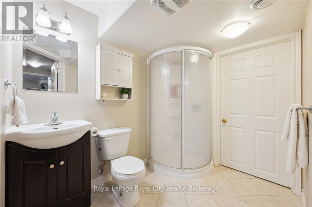 












9 KORTRIGHT ROAD E

,
Guelph (Kortright East),




Ontario
N1G4C8

