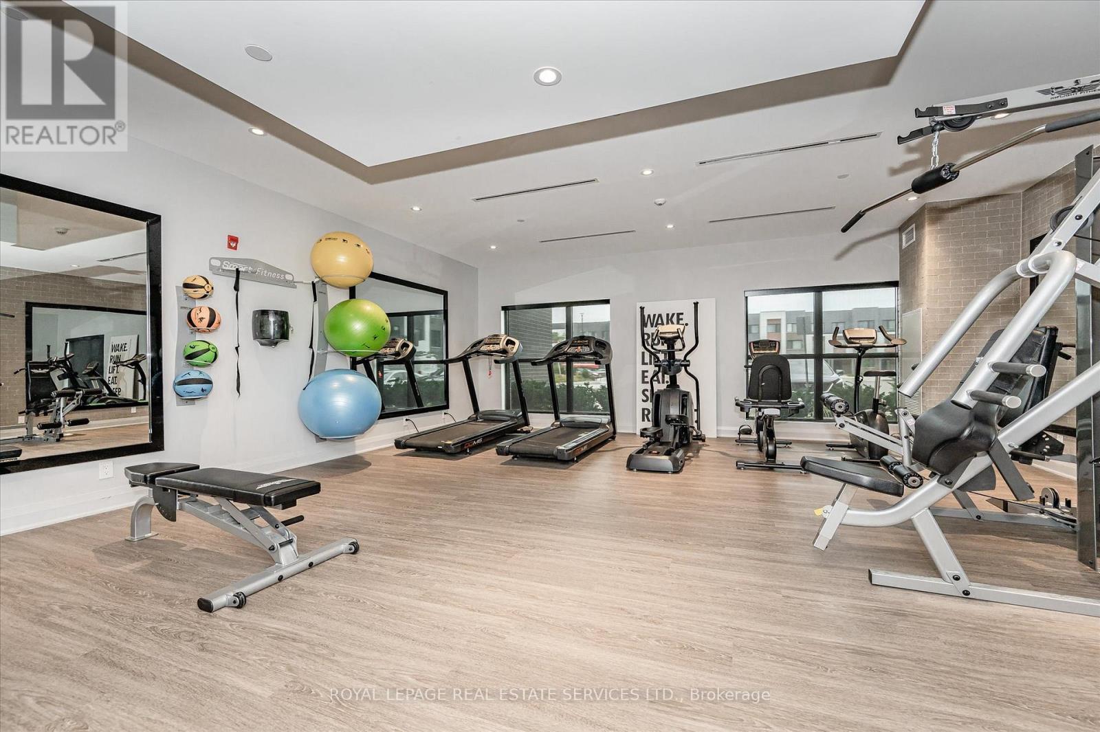 












621 - 102 GROVEWOOD COMMON

,
Oakville,




Ontario
L6H0X2

