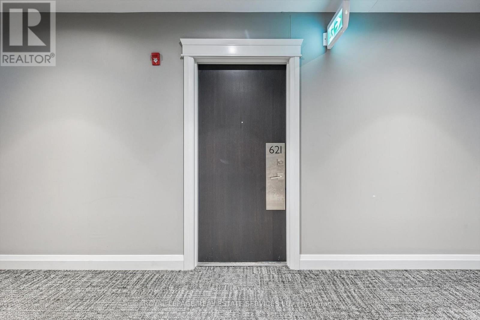 












621 - 102 GROVEWOOD COMMON

,
Oakville,




Ontario
L6H0X2

