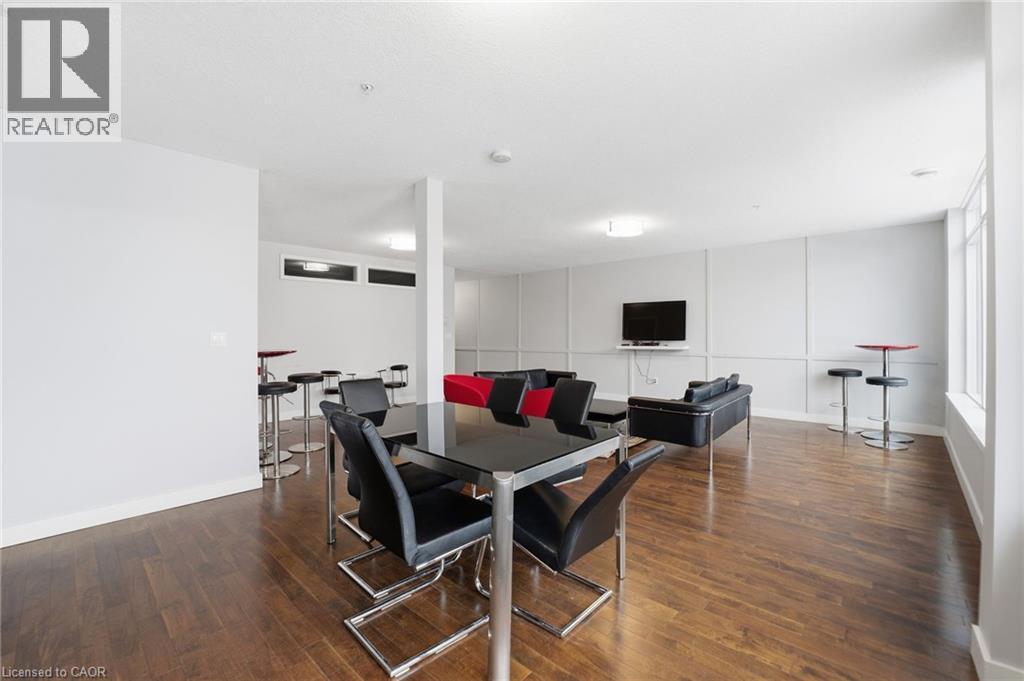 












188 KING Street S Unit# 210

,
Waterloo,




Ontario
N2J0C6

