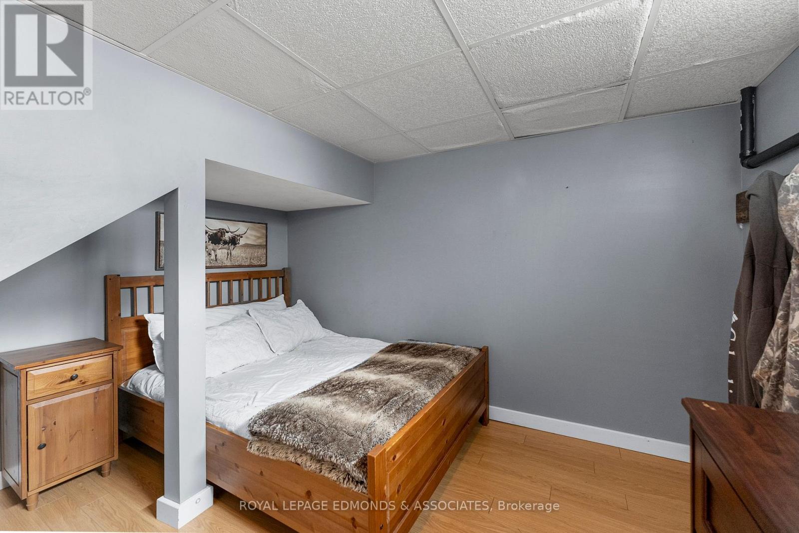 












125 BEAR TRAIL ROAD

,
Killaloe, Hagarty and Richards,




Ontario
K0J2A0

