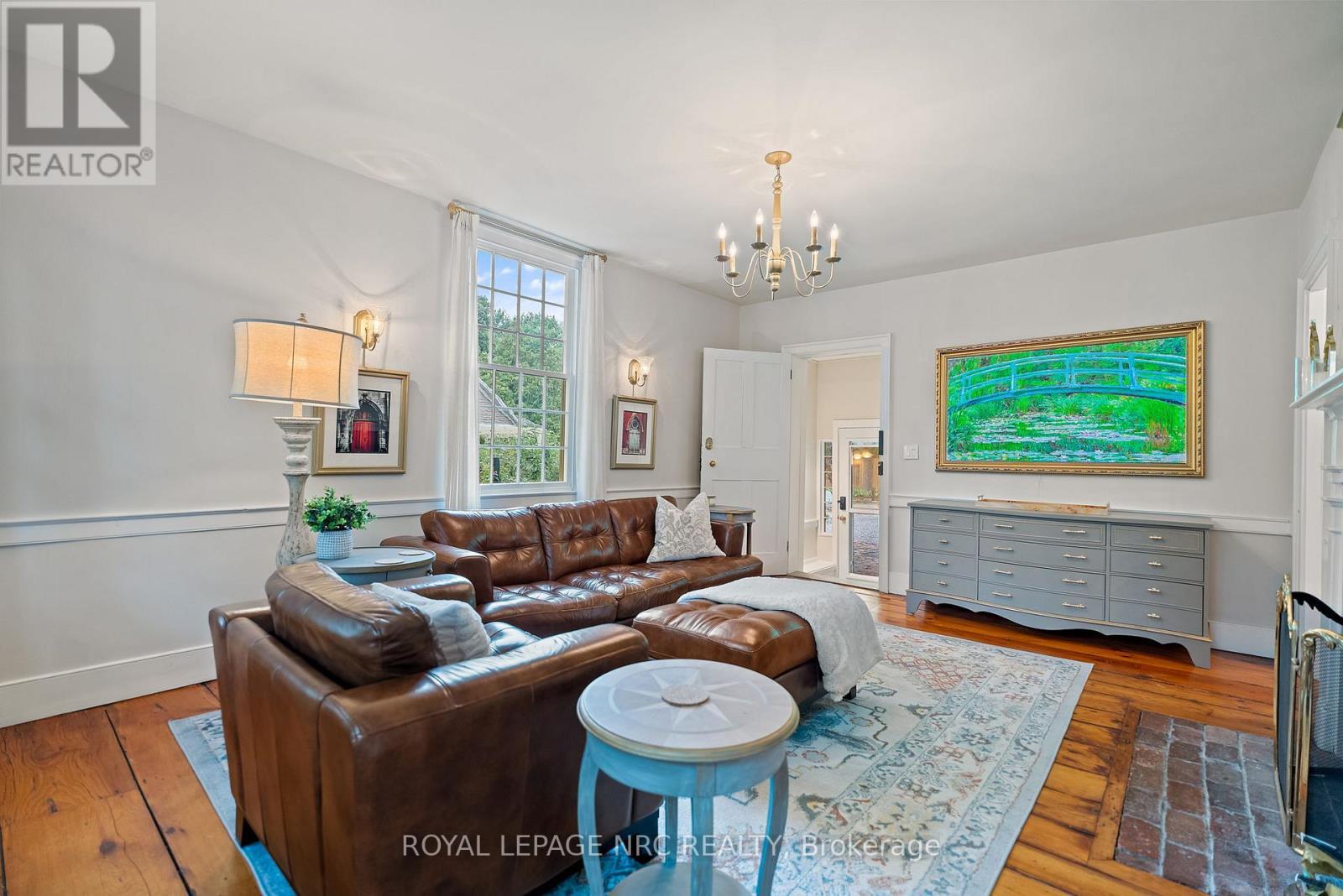 












307 MISSISSAGUA STREET

,
Niagara-on-the-Lake (Town),




Ontario
L0S1J0

