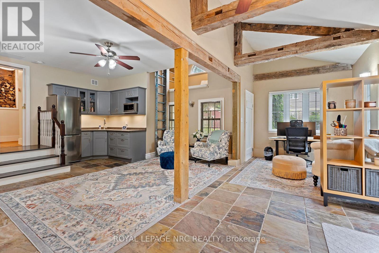 












307 MISSISSAGUA STREET

,
Niagara-on-the-Lake (Town),




Ontario
L0S1J0

