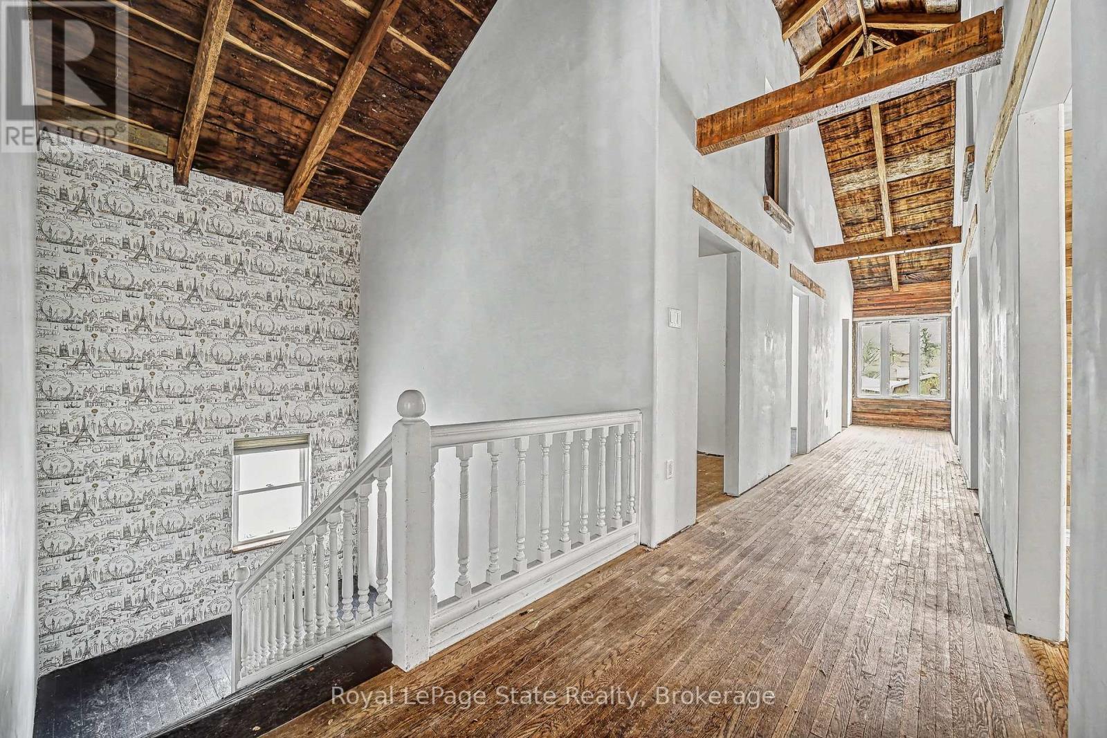 












36 RIVER STREET

,
Thorold (Port Robinson),




Ontario
L0S1K0

