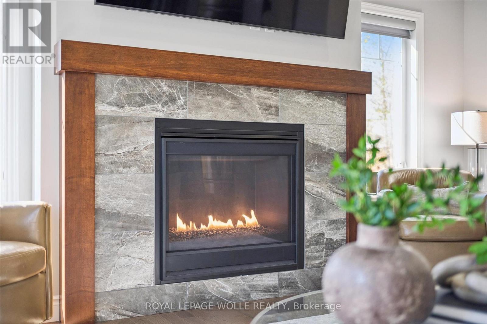 












8 GRIFFITH COURT

,
North Perth,




Ontario
N4W0G1

