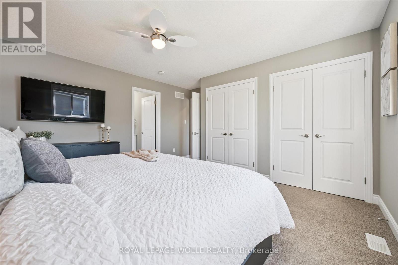 












8 GRIFFITH COURT

,
North Perth,




Ontario
N4W0G1

