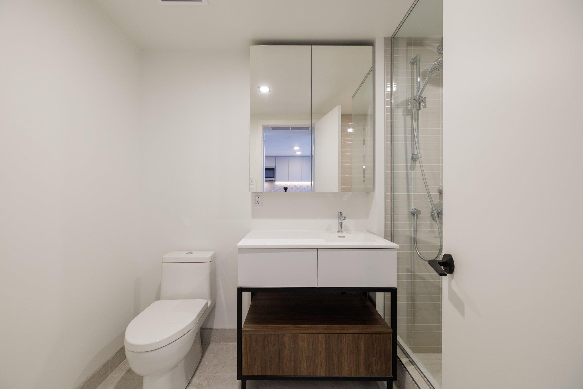 









1245


Rue De Bleury

, 4105,
Montréal (Ville-Marie),




QC
H3B0C2

