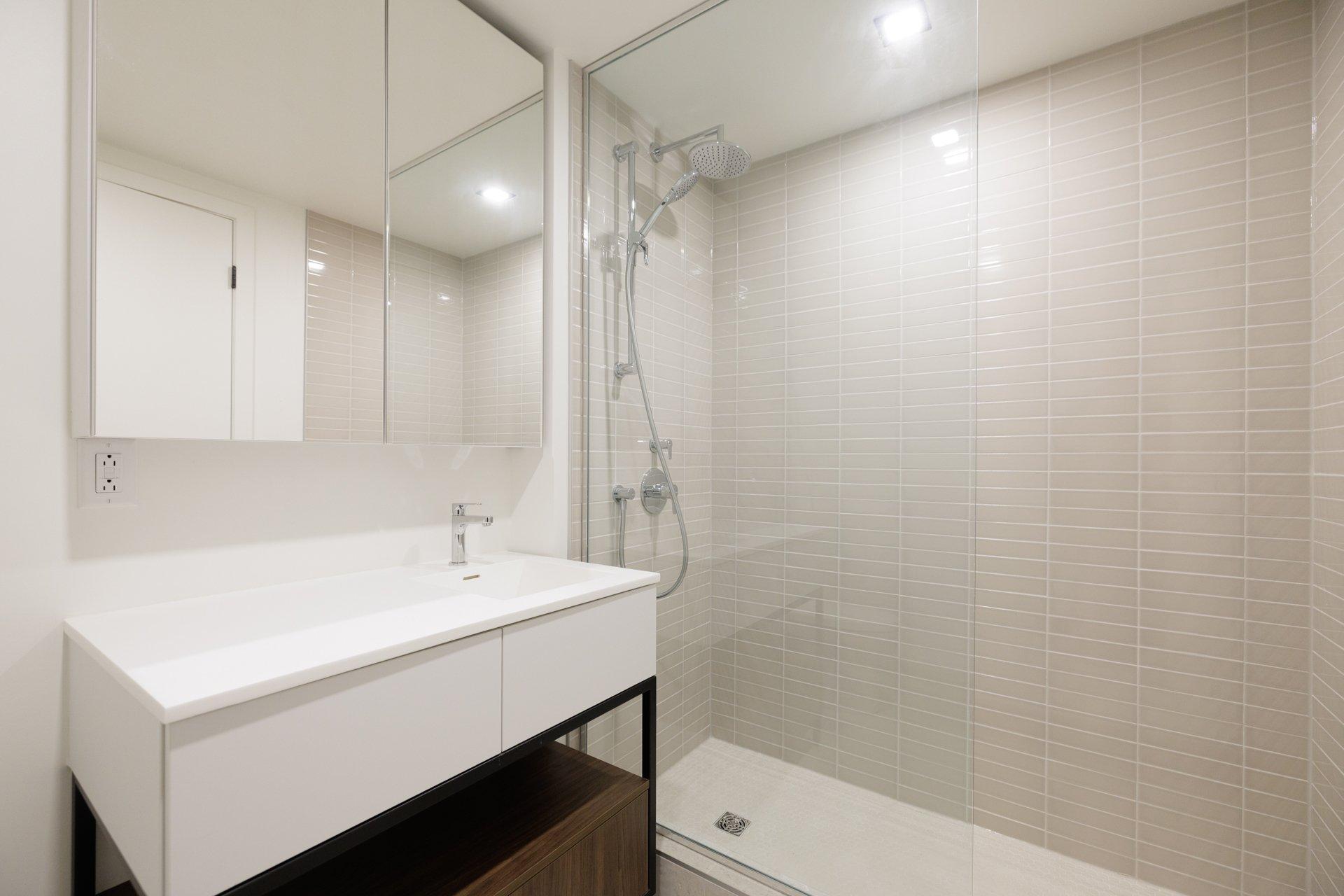 









1245


Rue De Bleury

, 4105,
Montréal (Ville-Marie),




QC
H3B0C2

