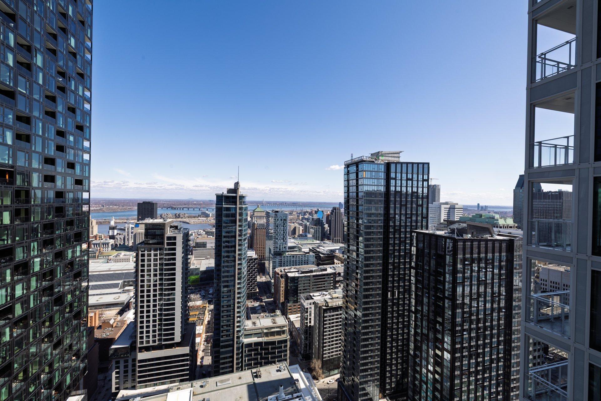 









1245


Rue De Bleury

, 4105,
Montréal (Ville-Marie),




QC
H3B0C2

