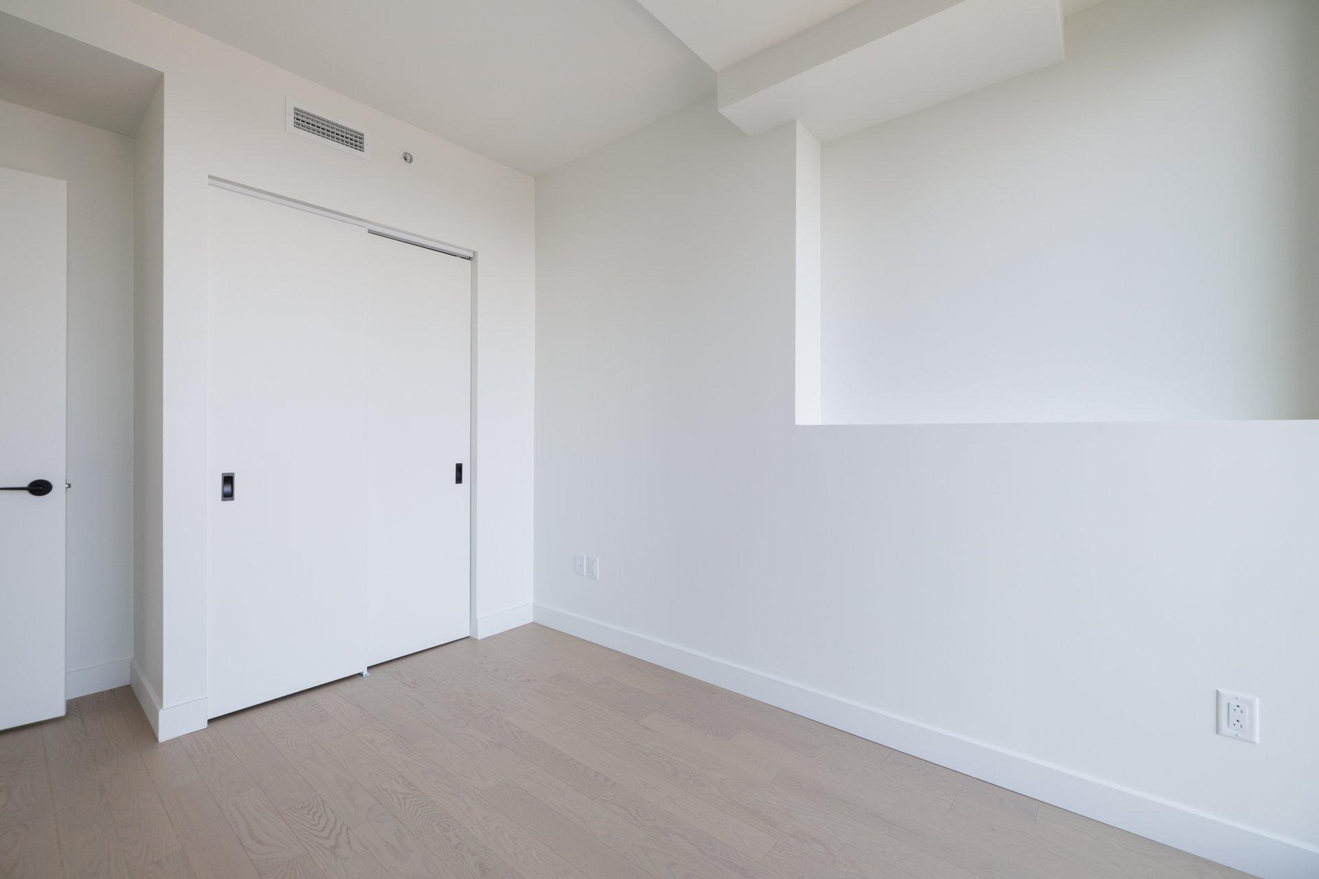 









1245


Rue De Bleury

, 4105,
Montréal (Ville-Marie),




QC
H3B0C2

