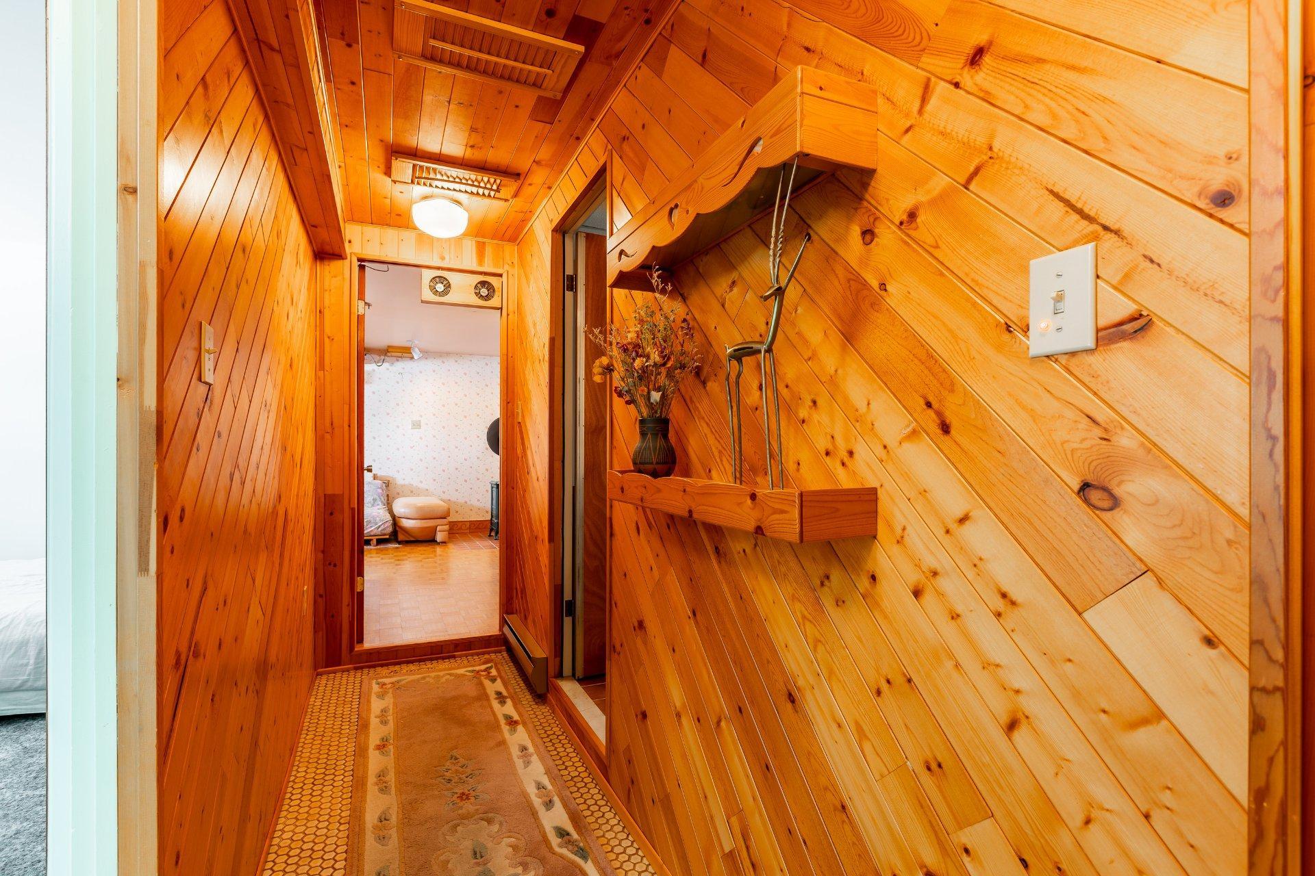 









245


Rue Gauvin

,
Repentigny (Repentigny),




QC
J6A5W6

