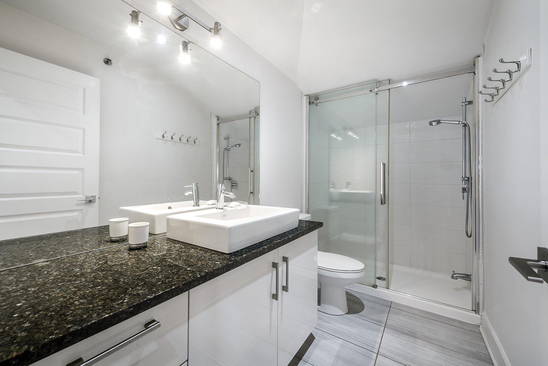 









7335Z


Ch. Kildare

,
Côte-Saint-Luc,




QC
H4W0B8

