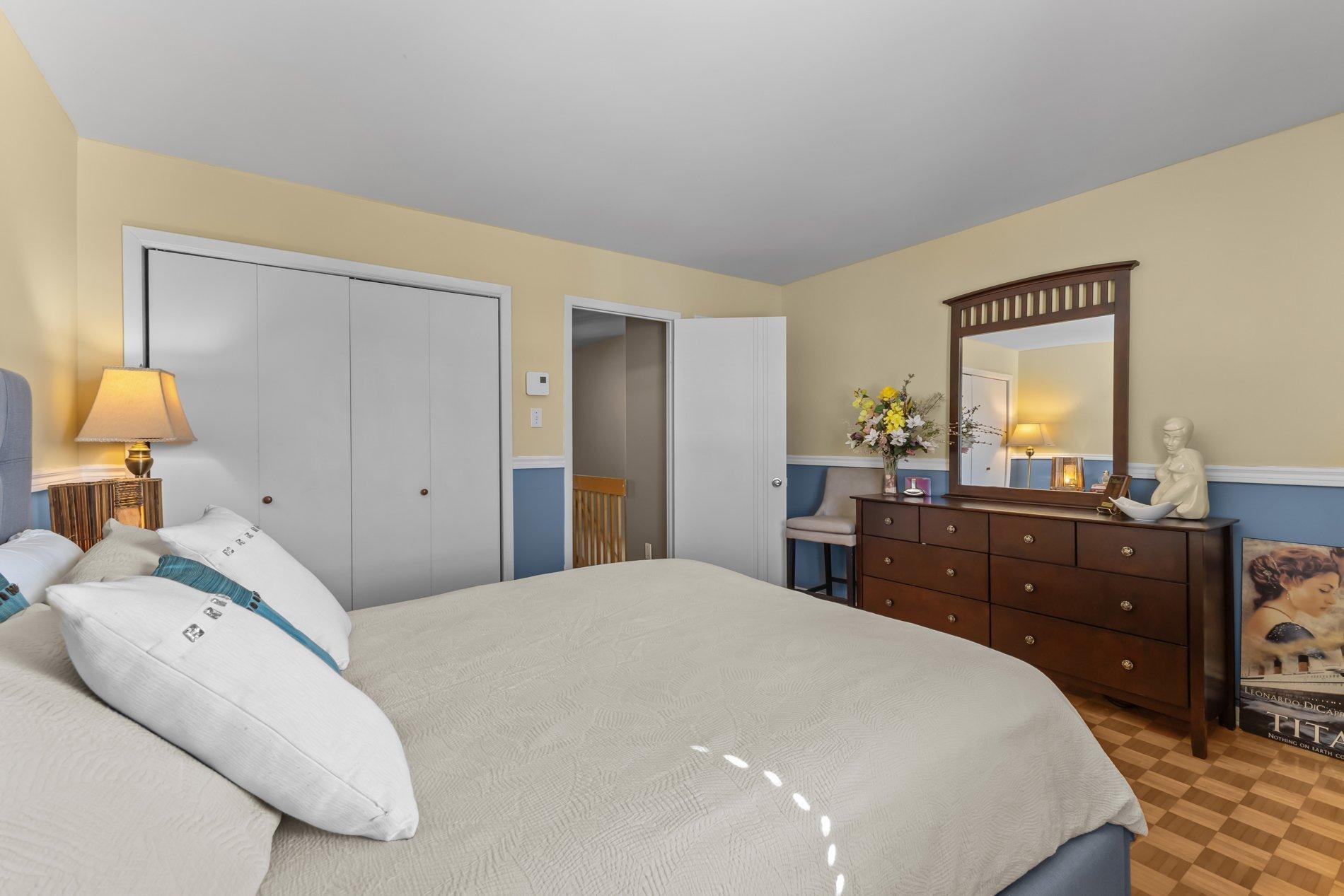 









90


Rue du Golf

,
Lavaltrie,




QC
J5T2Y2

