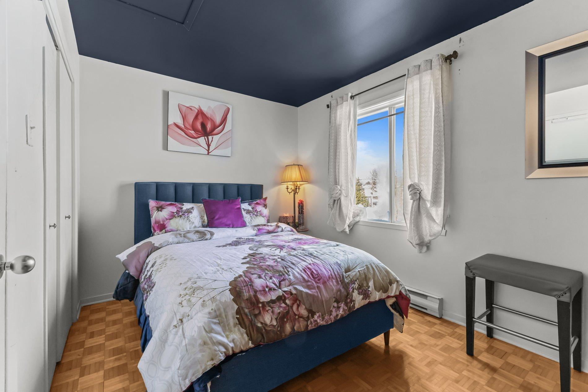 









90


Rue du Golf

,
Lavaltrie,




QC
J5T2Y2

