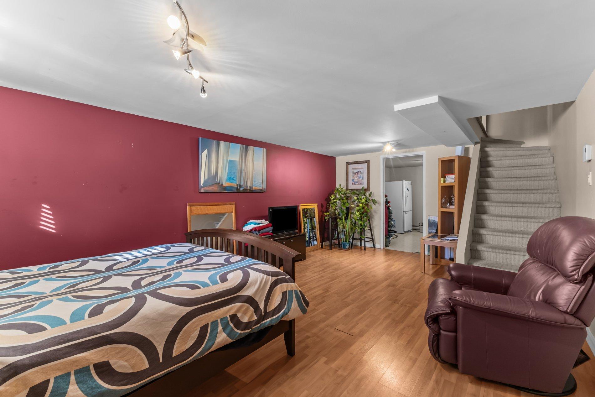 









90


Rue du Golf

,
Lavaltrie,




QC
J5T2Y2

