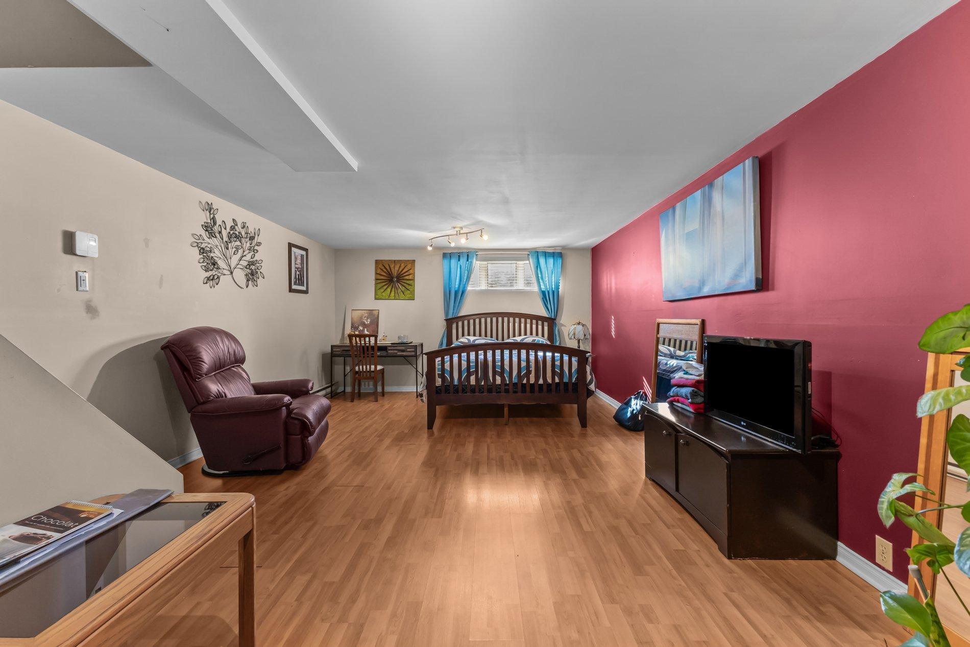 









90


Rue du Golf

,
Lavaltrie,




QC
J5T2Y2

