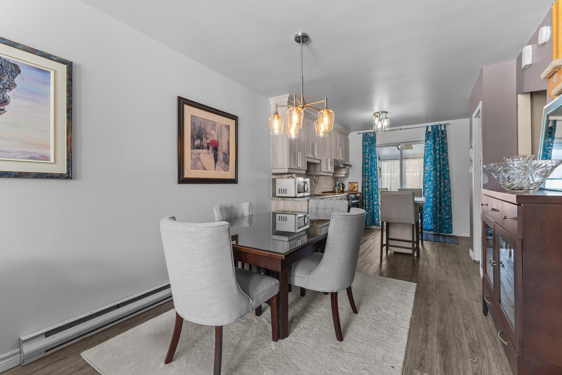 









90


Rue du Golf

,
Lavaltrie,




QC
J5T2Y2

