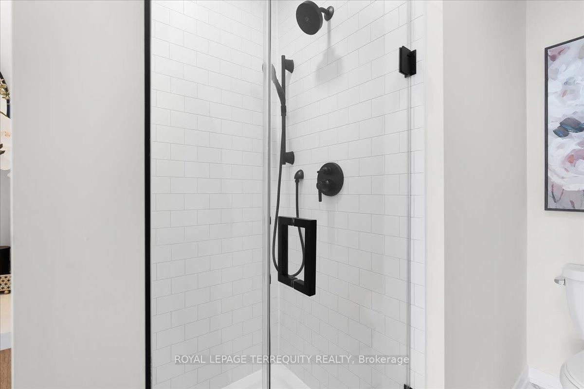 









38


Kingbird

Common,
Cambridge,




ON
N1T 0H3

