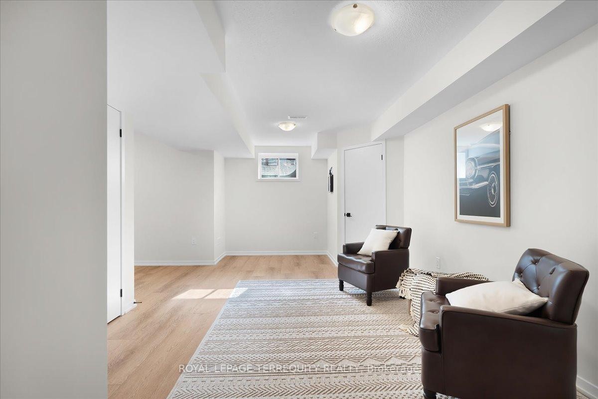 









38


Kingbird

Common,
Cambridge,




ON
N1T 0H3

