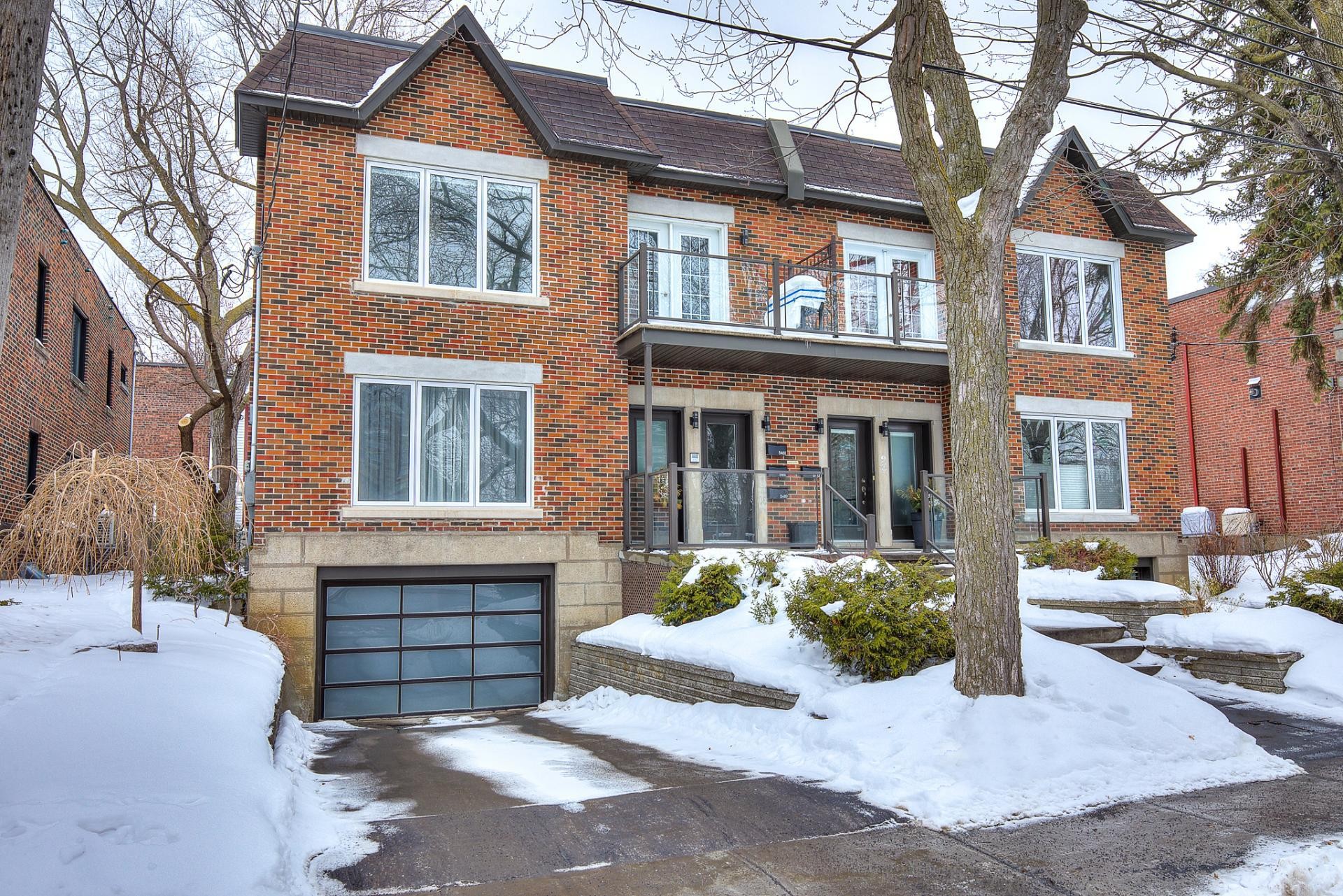 









5485


Av. Earnscliffe

,
Montréal (Côte-des-Neiges/Notre-Dame-de-Grâce),




QC
H3X2P8

