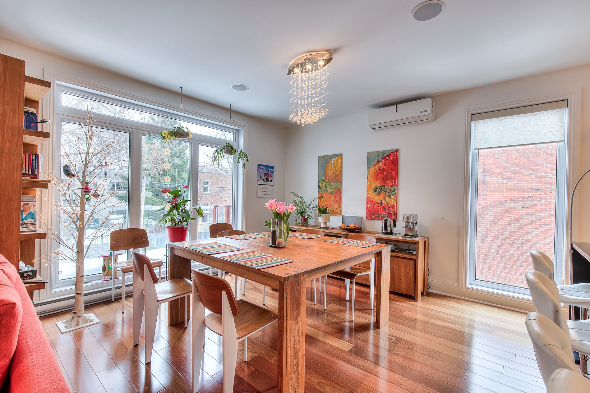 









5485


Av. Earnscliffe

,
Montréal (Côte-des-Neiges/Notre-Dame-de-Grâce),




QC
H3X2P8

