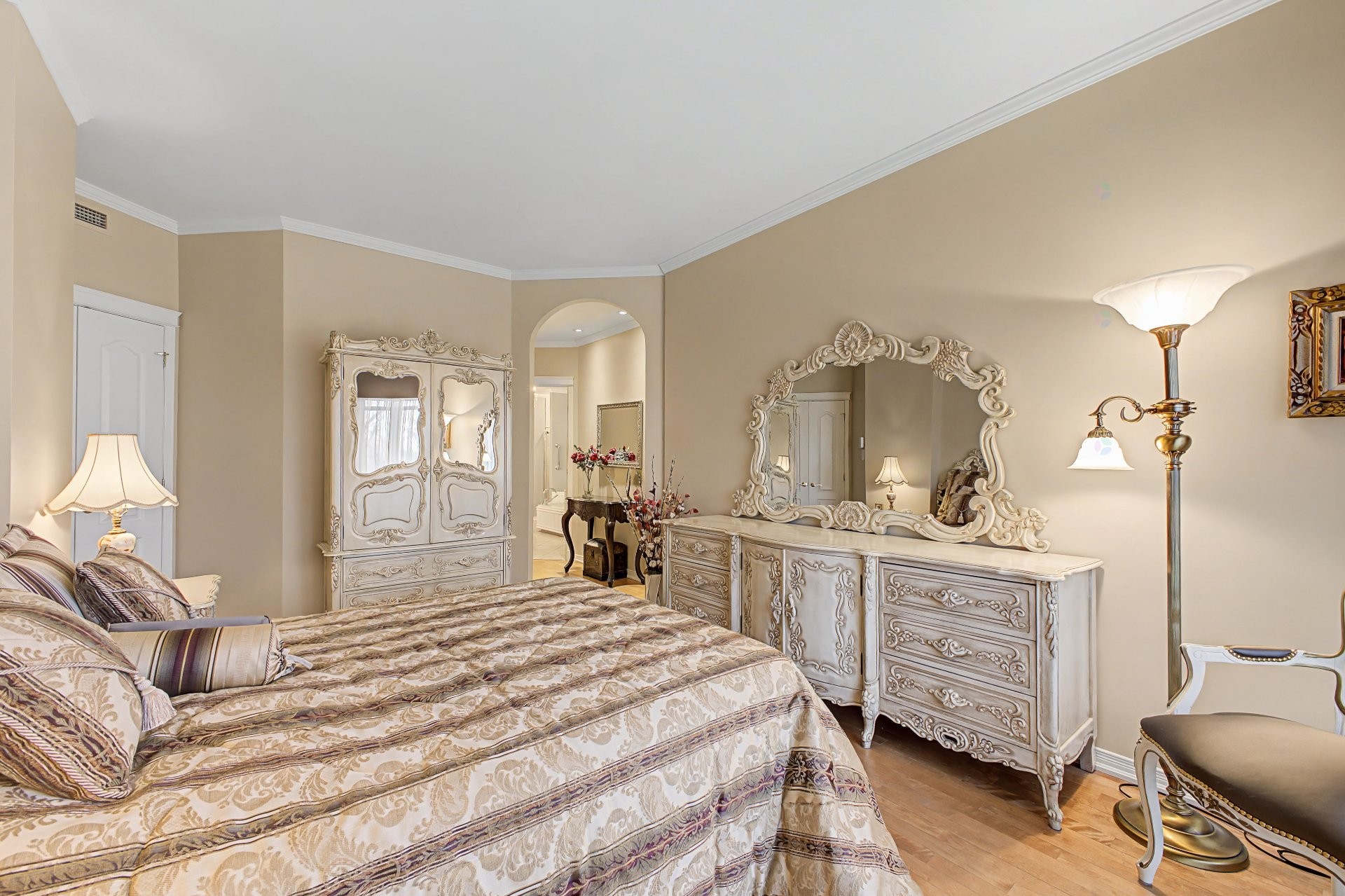 









295


Rue de Vimy

, 405,
Saint-Bruno-de-Montarville,




QC
J3V6L2

