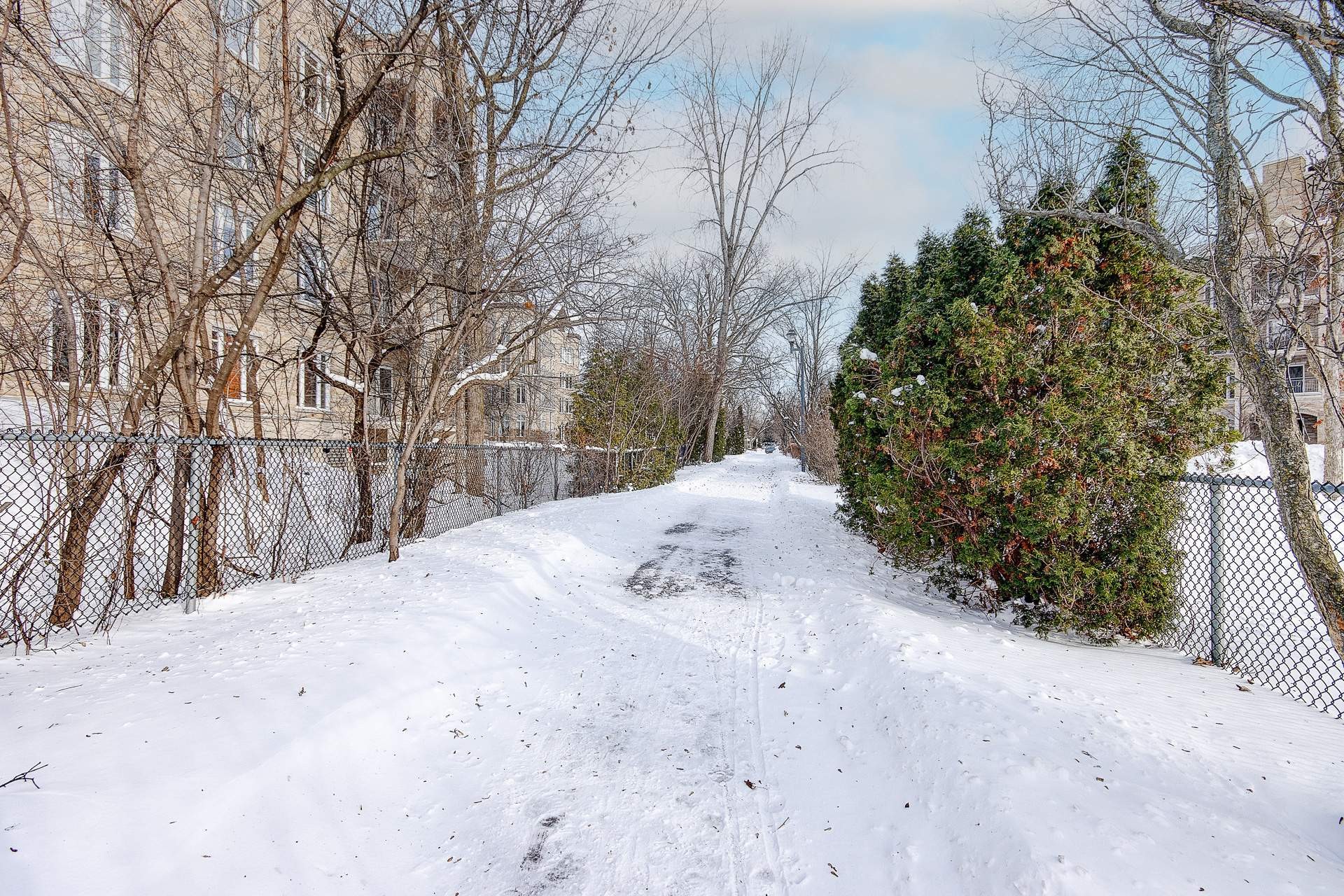 









295


Rue de Vimy

, 405,
Saint-Bruno-de-Montarville,




QC
J3V6L2

