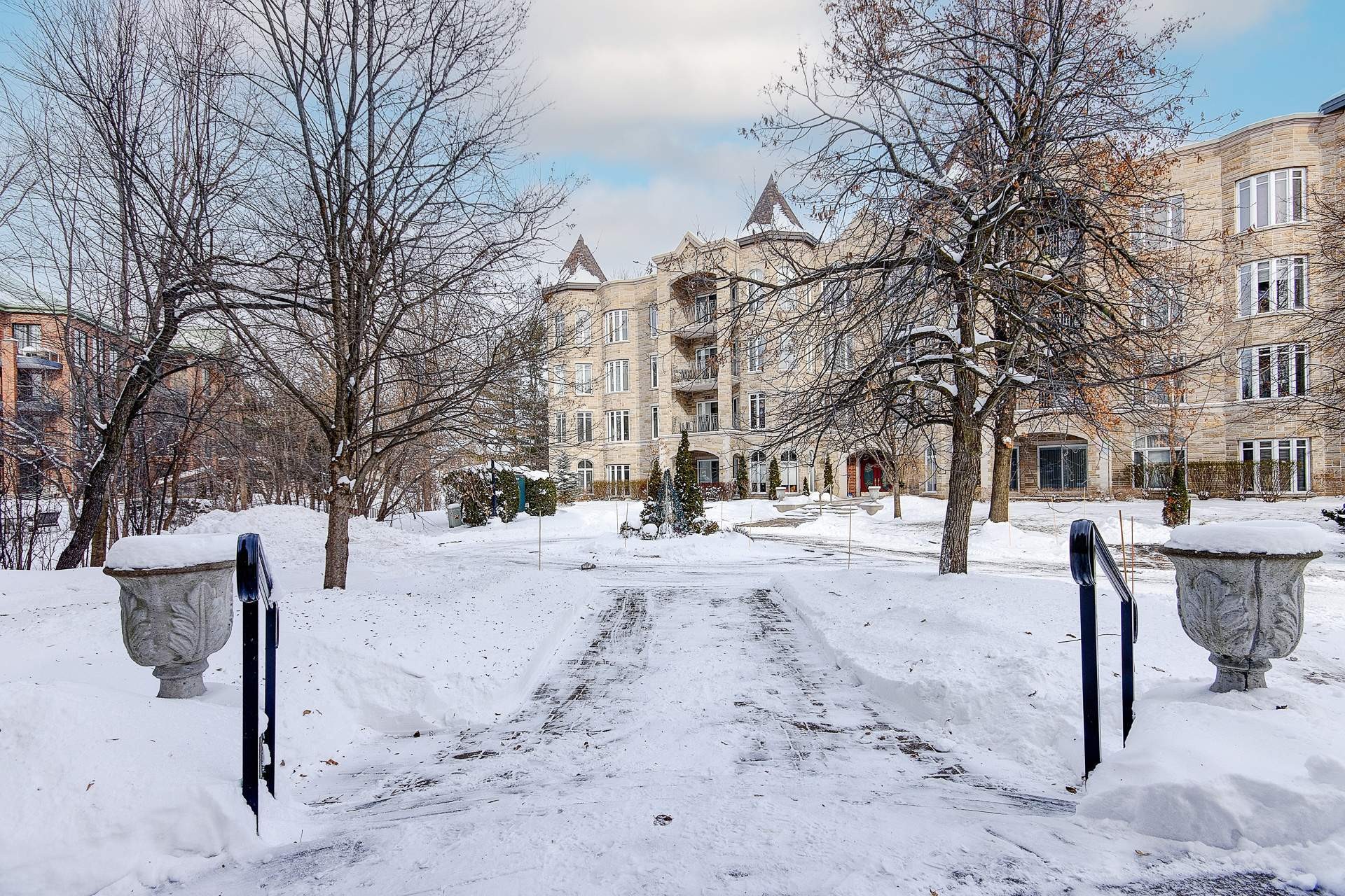 









295


Rue de Vimy

, 405,
Saint-Bruno-de-Montarville,




QC
J3V6L2

