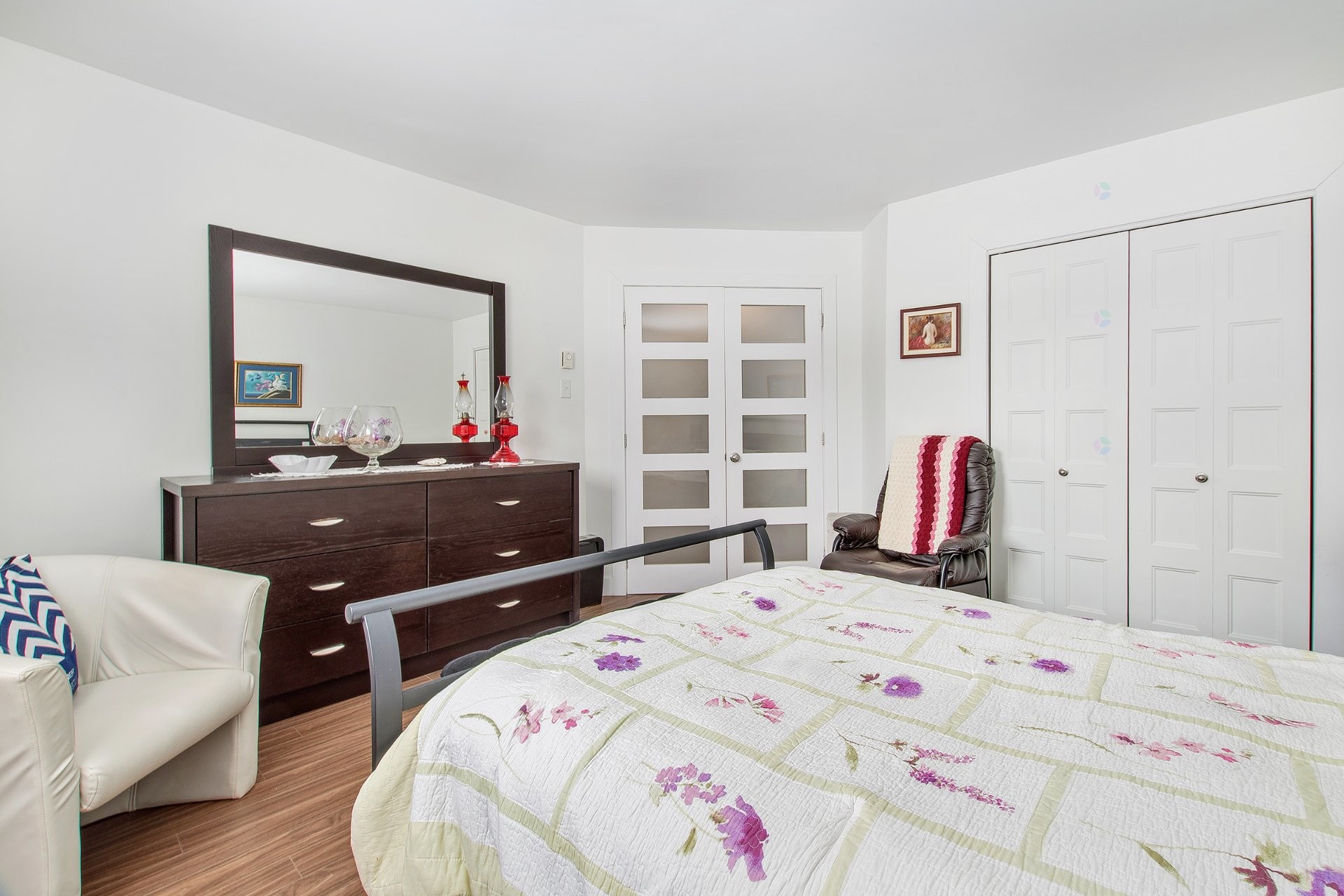 









2333


Rue de l'Hortensia

, 103,
Terrebonne (La Plaine),




QC
J7M2E4

