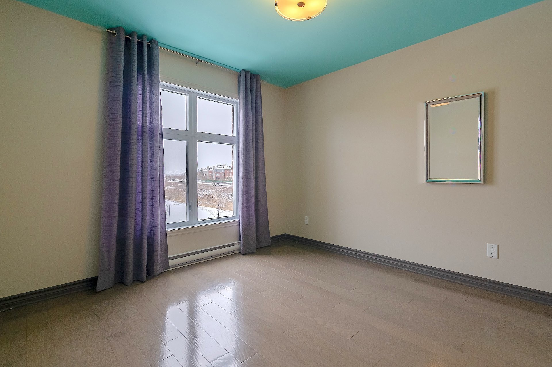 









6100


Rue de Lusa

, 3,
Brossard,




QC
J4Y0L8

