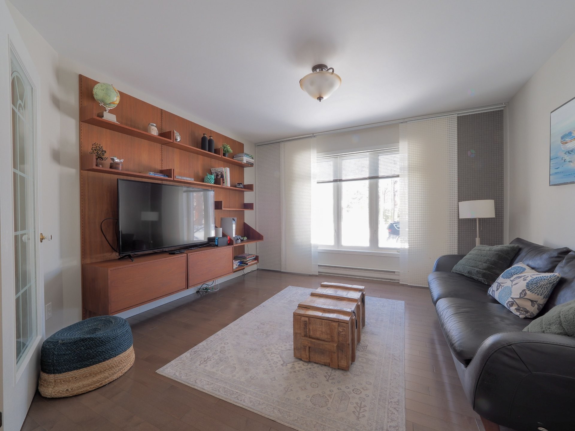 









2040


Rue Adrienne-Choquette

,
Trois-Rivières,




QC
G8Y7B8


