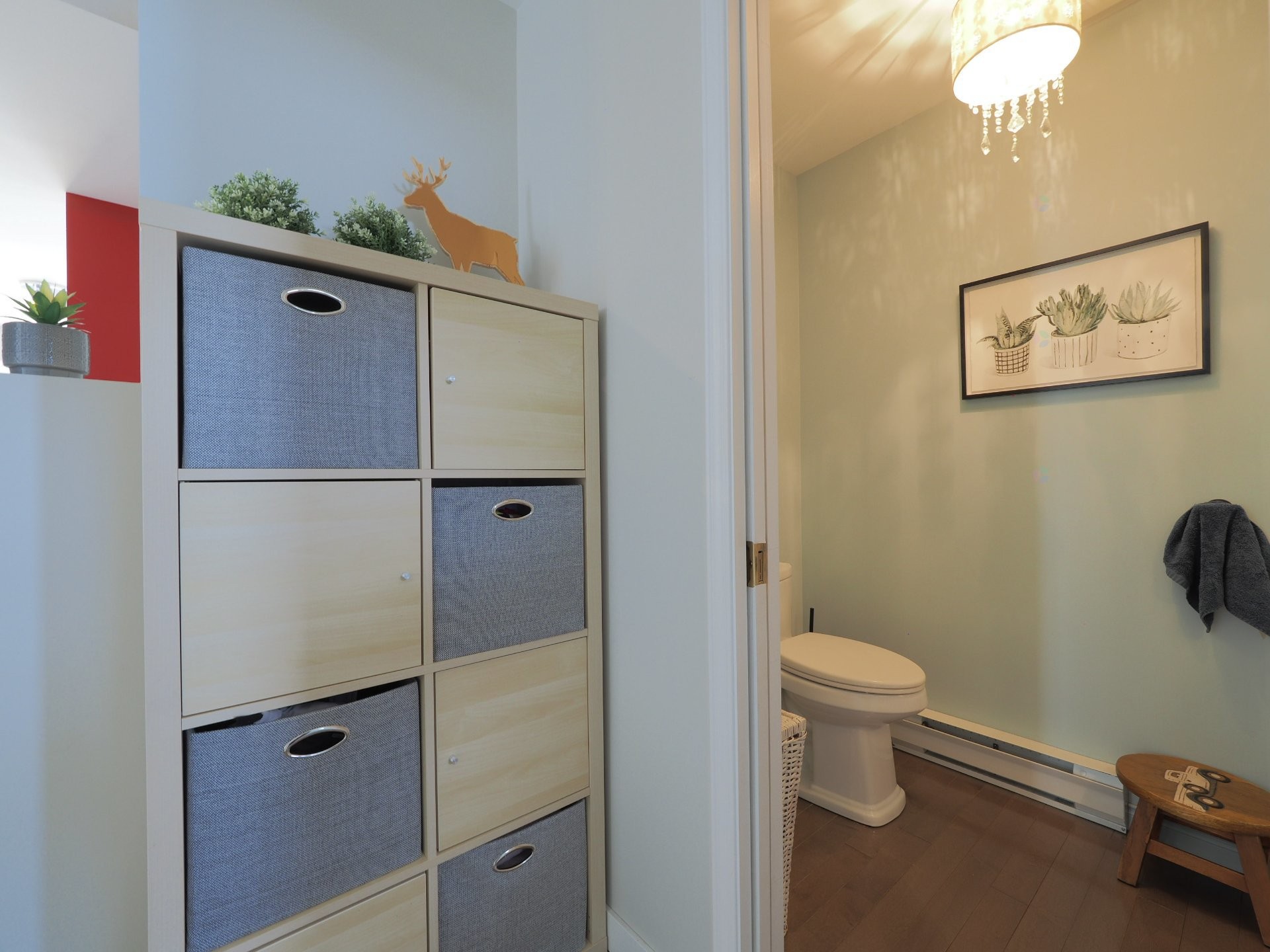 









2040


Rue Adrienne-Choquette

,
Trois-Rivières,




QC
G8Y7B8

