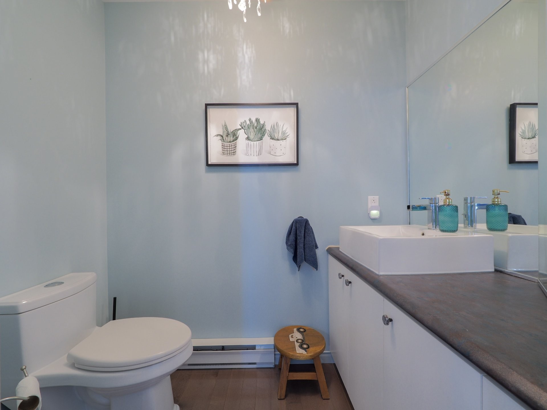 









2040


Rue Adrienne-Choquette

,
Trois-Rivières,




QC
G8Y7B8


