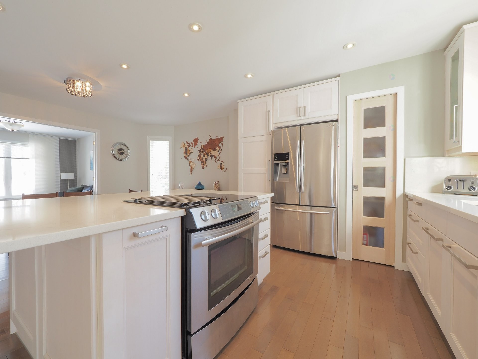 









2040


Rue Adrienne-Choquette

,
Trois-Rivières,




QC
G8Y7B8

