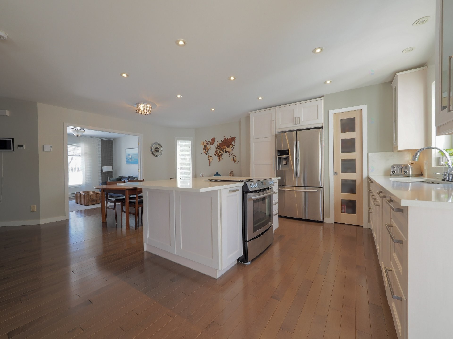 









2040


Rue Adrienne-Choquette

,
Trois-Rivières,




QC
G8Y7B8

