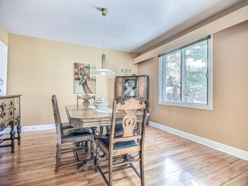 









197


Boul. Montclair

,
Hull (Gatineau),




QC
J8Y2G8

