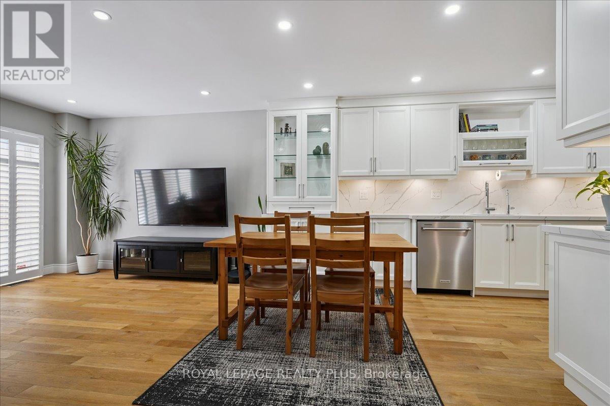 












5300 PALMETTO PLACE

,
Mississauga,




Ontario
L5M0C7

